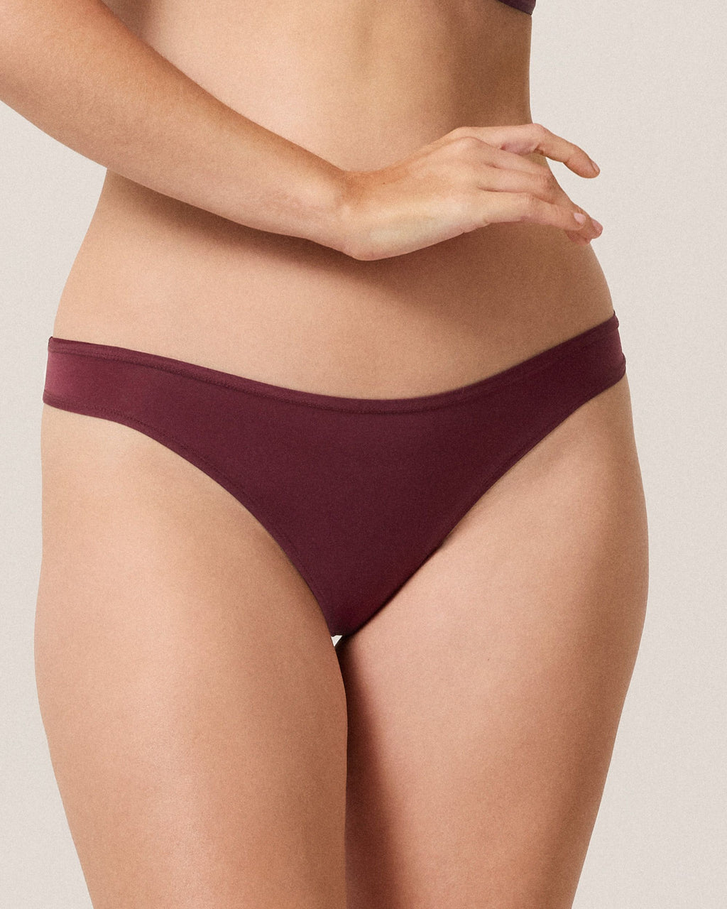 Micro Flex Brazilian, Burgundy