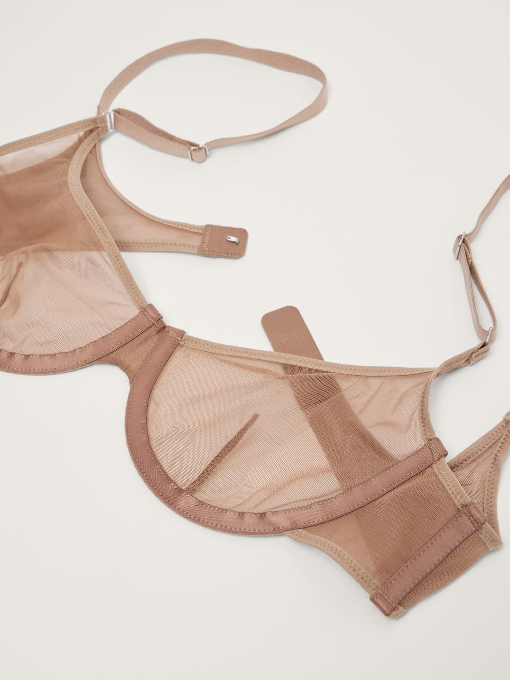 Fine Mesh Underwire Scoop Bra, Taupe